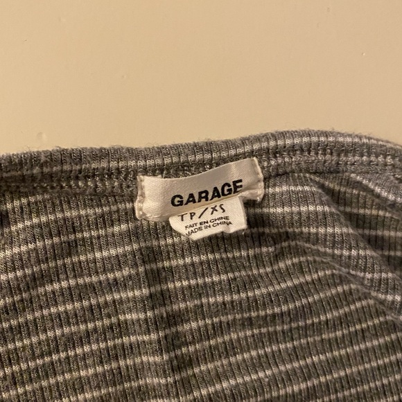 QUARTER BUTTON TANK TOP🤍 - Picture 4 of 4